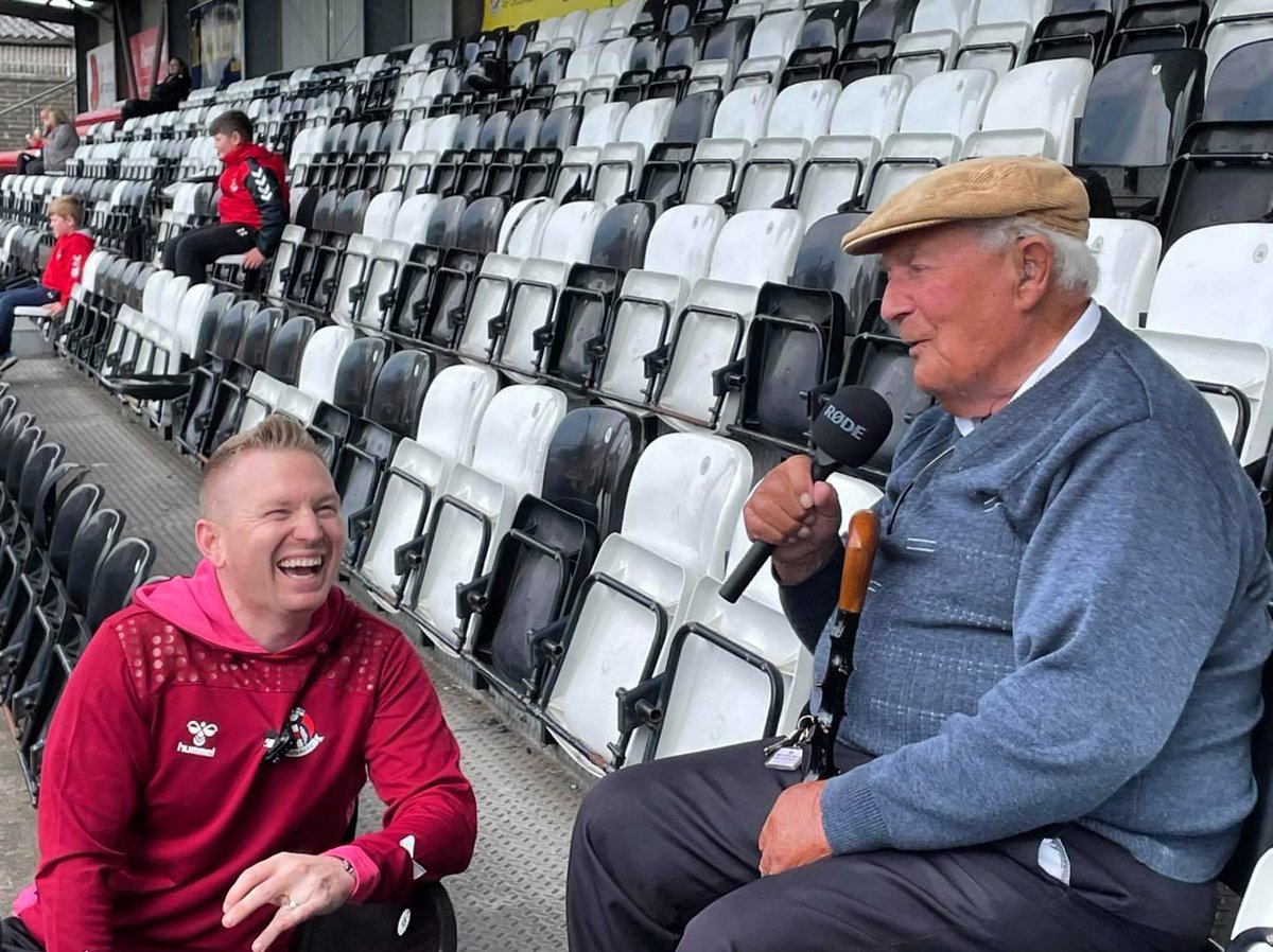 Lovely to interview Hilbert from <a href="/LoughgallFC/">Loughgall FC</a> who at the tender age of 97 walked 100 lengths of the pitch to raise funds for his club. What a man and he give me a chuckle 😀