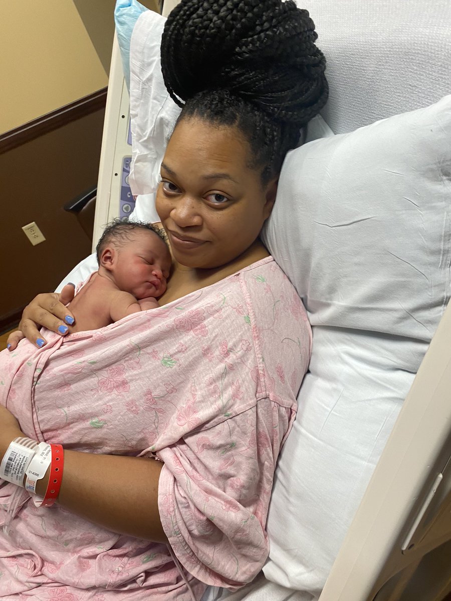 IAM_SHAK's tweet photo. Welcome to the world Shakiel Zaire Middlebrooks Jr! Daddy is so excited to have you here!!! https://t.co/6qSx7x7he5