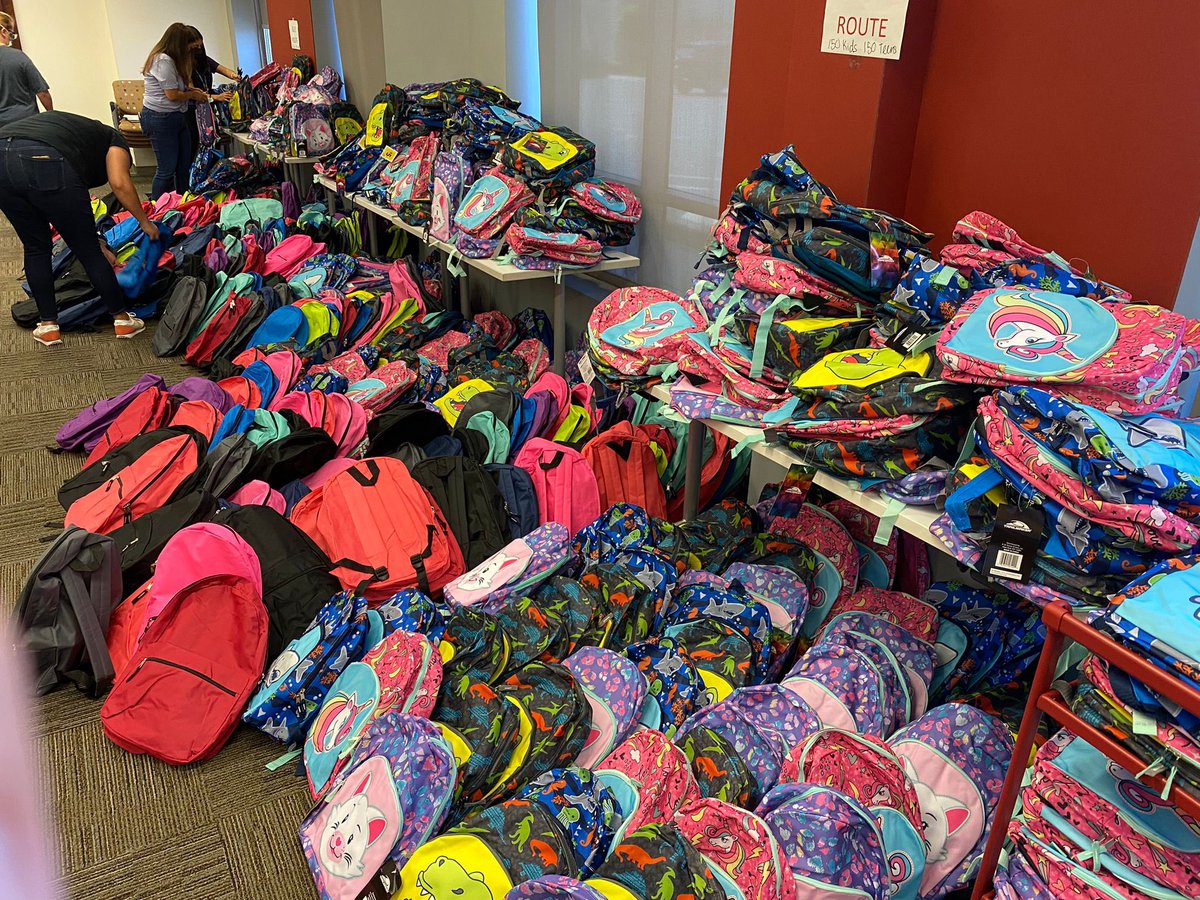 BRlaw's tweet photo. We had an amazing time today volunteering with @LAFCPrideRepub to stuff +2,000 backpacks with school supplies to help get kids ready for classes this fall. These backpacks are destined for clients of AltaMed, a community based health clinic in LA. 🎒 #Education #EverybodyBelongs https://t.co/y5oYuMfeEV