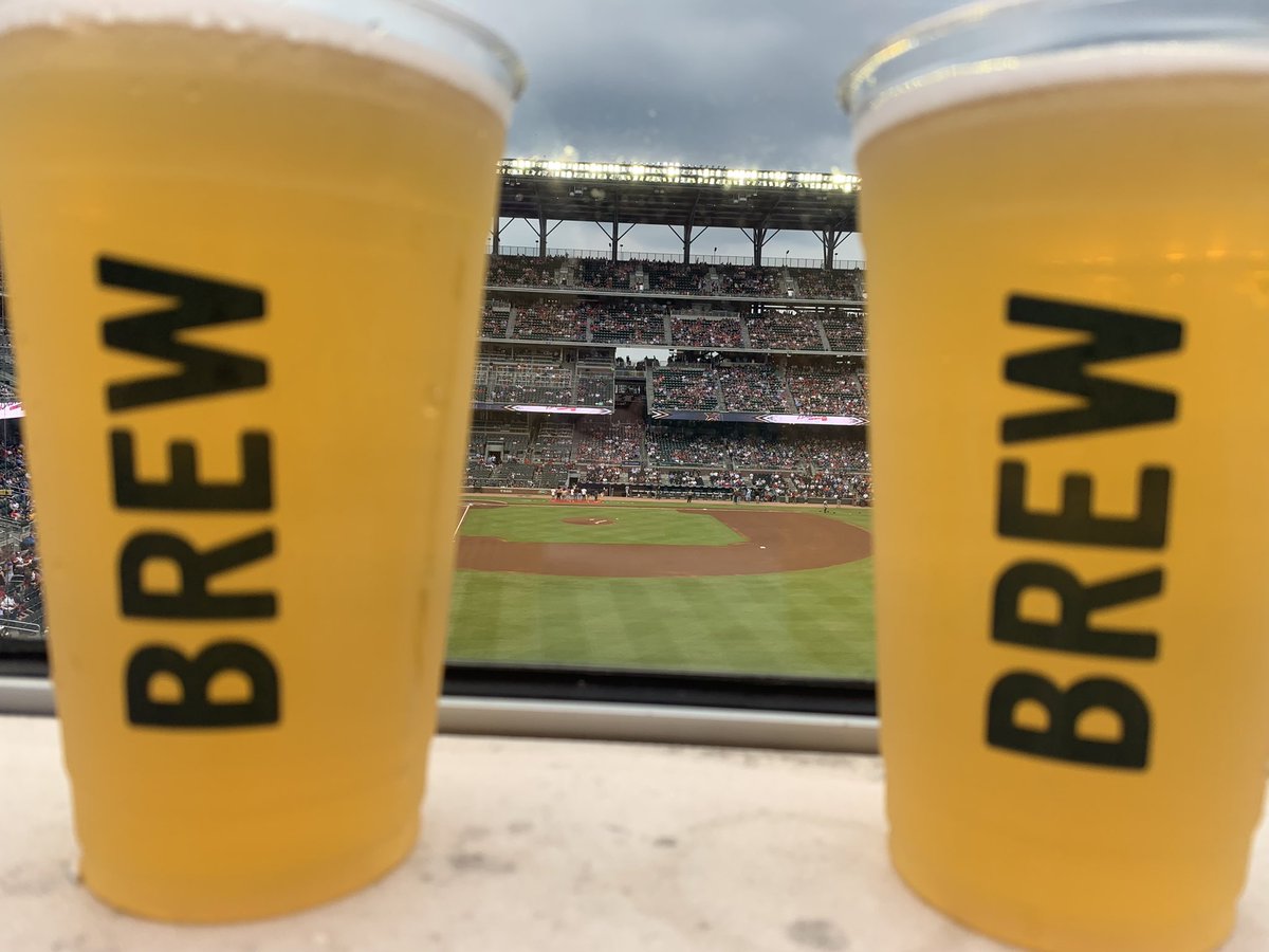 BillPayroll's tweet image. Brews with the bois. #blessed #iloveonedirection