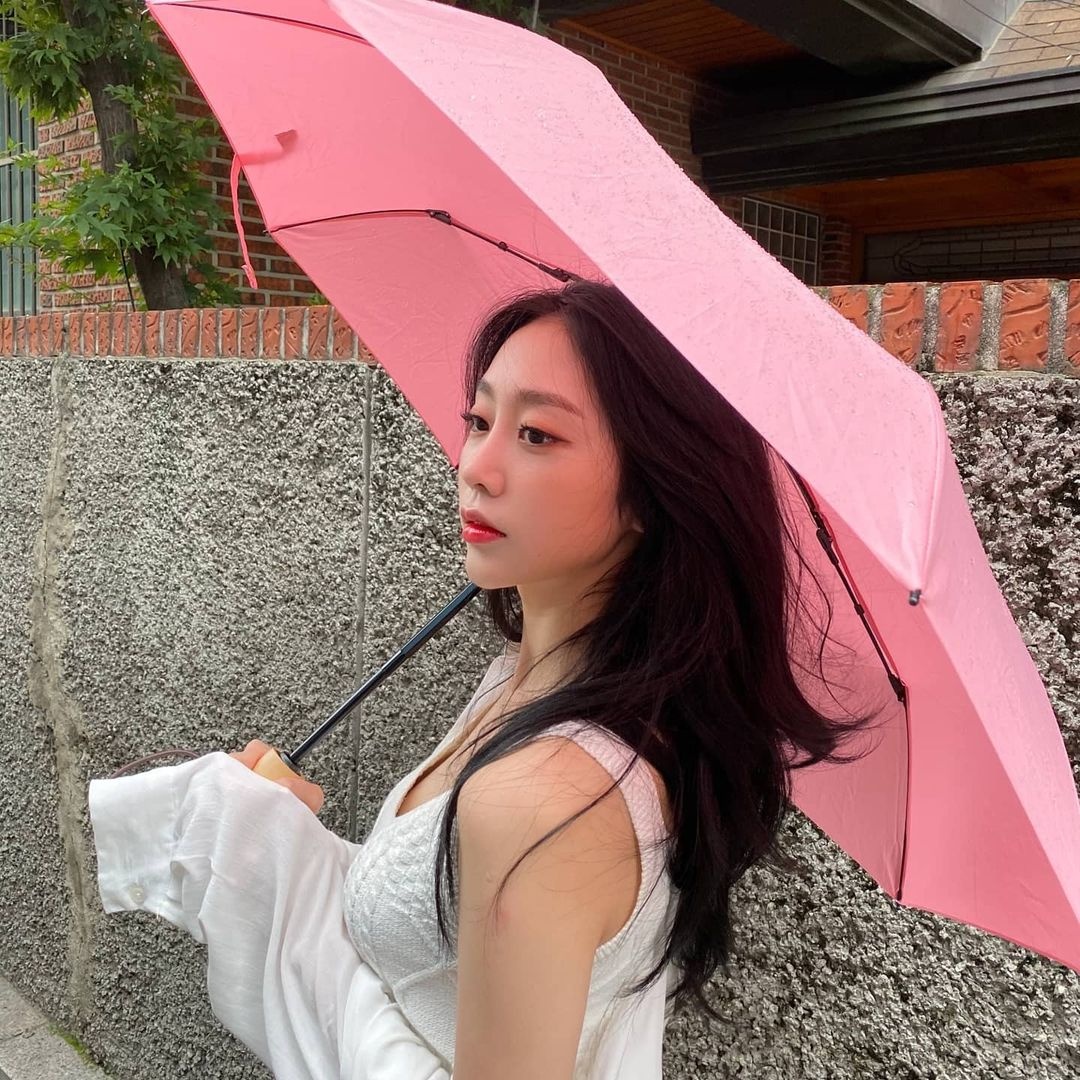 timeto_jisoo's tweet photo. 200801 서지수 인스타그램 
https://t.co/0ALC7moyeX
#러블리즈 #Lovelyz #서지수 @Official_LVLZ https://t.co/bsPhWjWLwb