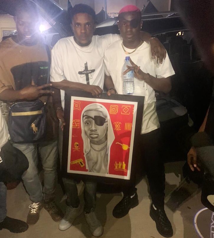 sapientiaarts's tweet image. Glad to have gifted @rugerofficial a portrait drawing,soar higher 🦅🚀
Medium:charcoal,oil and poster color on paper 

Cc: @DONJAZZY @DPRINCEMAVIN @heisrema @sapientiaarts @future_artz 
#theadventure3 #RUnation #sapientiaarts
