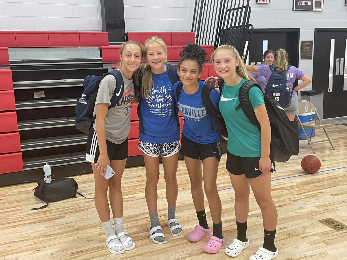 tristpridebball's tweet photo. Shoutout to Jenna, Campbell, Kennedy, @KarmenBruton Emma, Alysia, @Savanna91157807 , Kinsley Rutledge and Emma Harper for attending the Kentucky Christian University elite basketball camp. https://t.co/3tEuyBQhFe