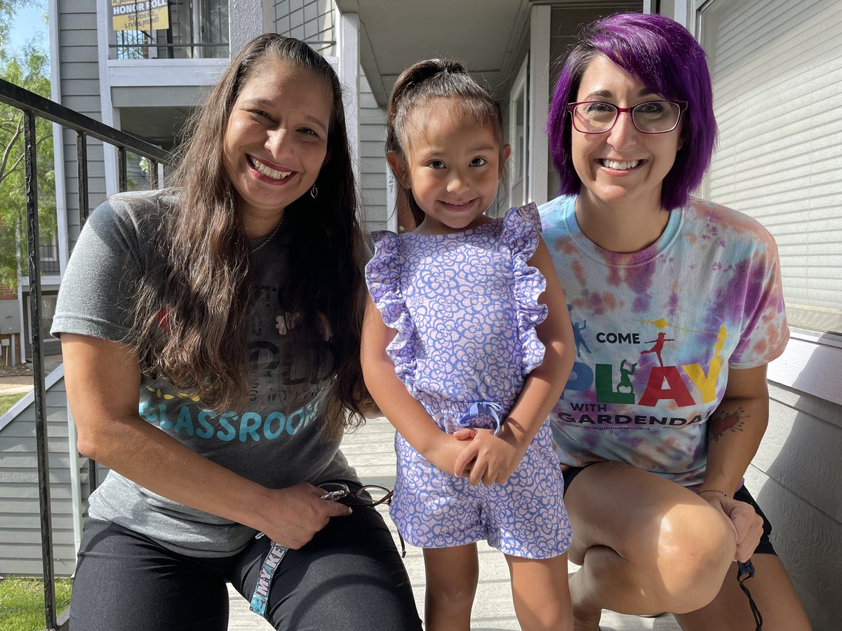 Ms_ILoveToTeach's tweet photo. Today we continued home visits 😍 I am so happy to be able to make the connections with the families as well as the children ❤️ #FamilyFirst #BuildingRelationships #EISDcommunity #DetailsMatter #PreK #LoveWhoYouTeach https://t.co/lU8dPNgyff