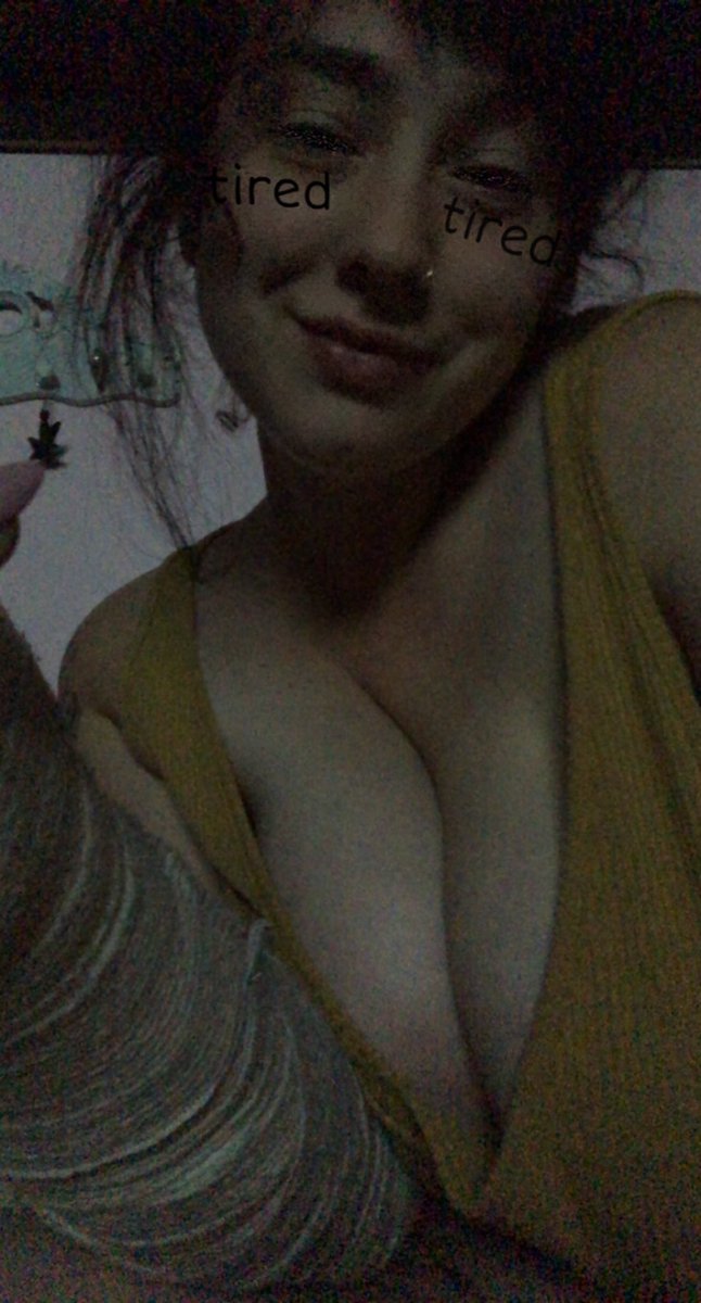 hatchasnatch's tweet photo. Sub to my OF? 🥺👉👈 https://t.co/lMk8rp3MBs #contentcreators #onlyfansBBW #onlyfansthick #cumslut #onlyfans #s4s #plzretweet https://t.co/iGxUjmIcT8
