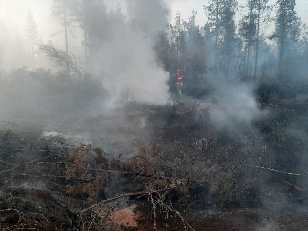 Aamu sarastaa #Kalajoki maisemissa. Viimeinen maastontiedustelu vastuualueella. Työn touhussa <a href="/eppelastus/">Etelä-Pohjanmaan pelastuslaitos</a> #pohjanmaanpelastuslaitos ja <a href="/Puolustusvoimat/">Puolustusvoimat</a>. Varusmiesten virka-apuosastolle suuret kiitokset. <a href="/IUPELA/">Itä-Uudenmaan pelastuslaitos</a> 1.rotaation TJ alkaa olemaan aika vähän...😆