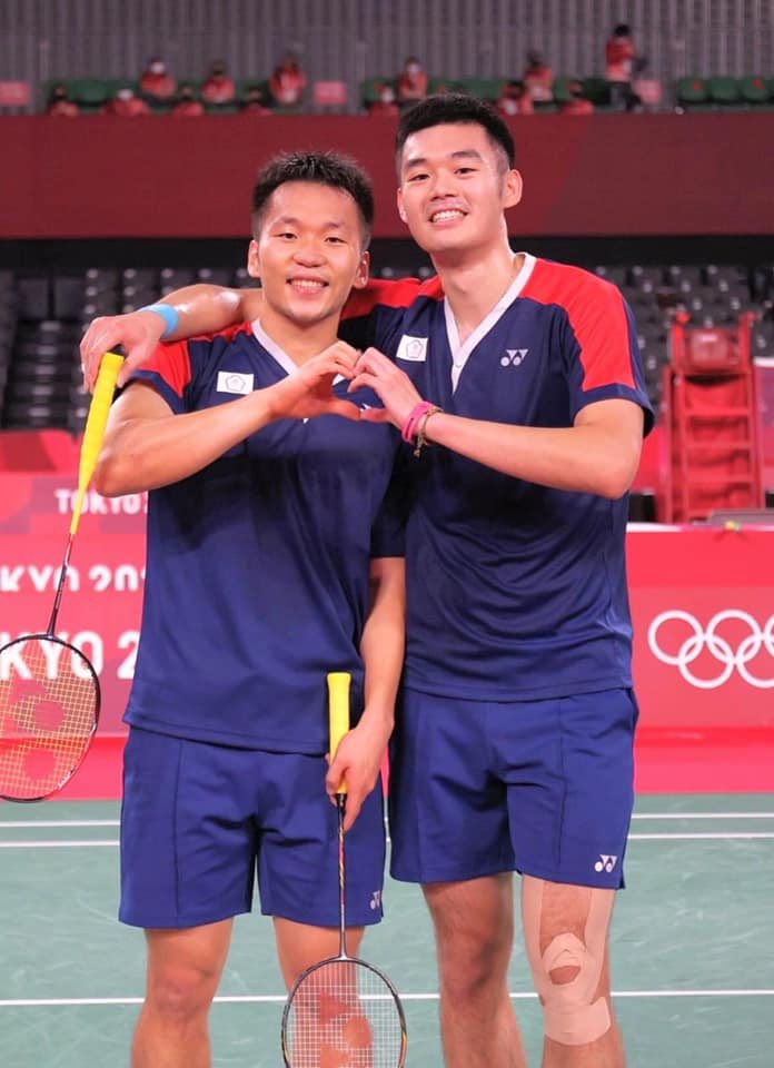 JAPBOY13's tweet photo. รัฐบาลก็ต้องด่า กีฬาก็ต้องดู 🤍
#TokyoOlympics 🇹🇼 
Taiwan ชนะ จีนก็ต้องยืนฟังเพลงชาติไปดิ https://t.co/GjOE9RWHKL