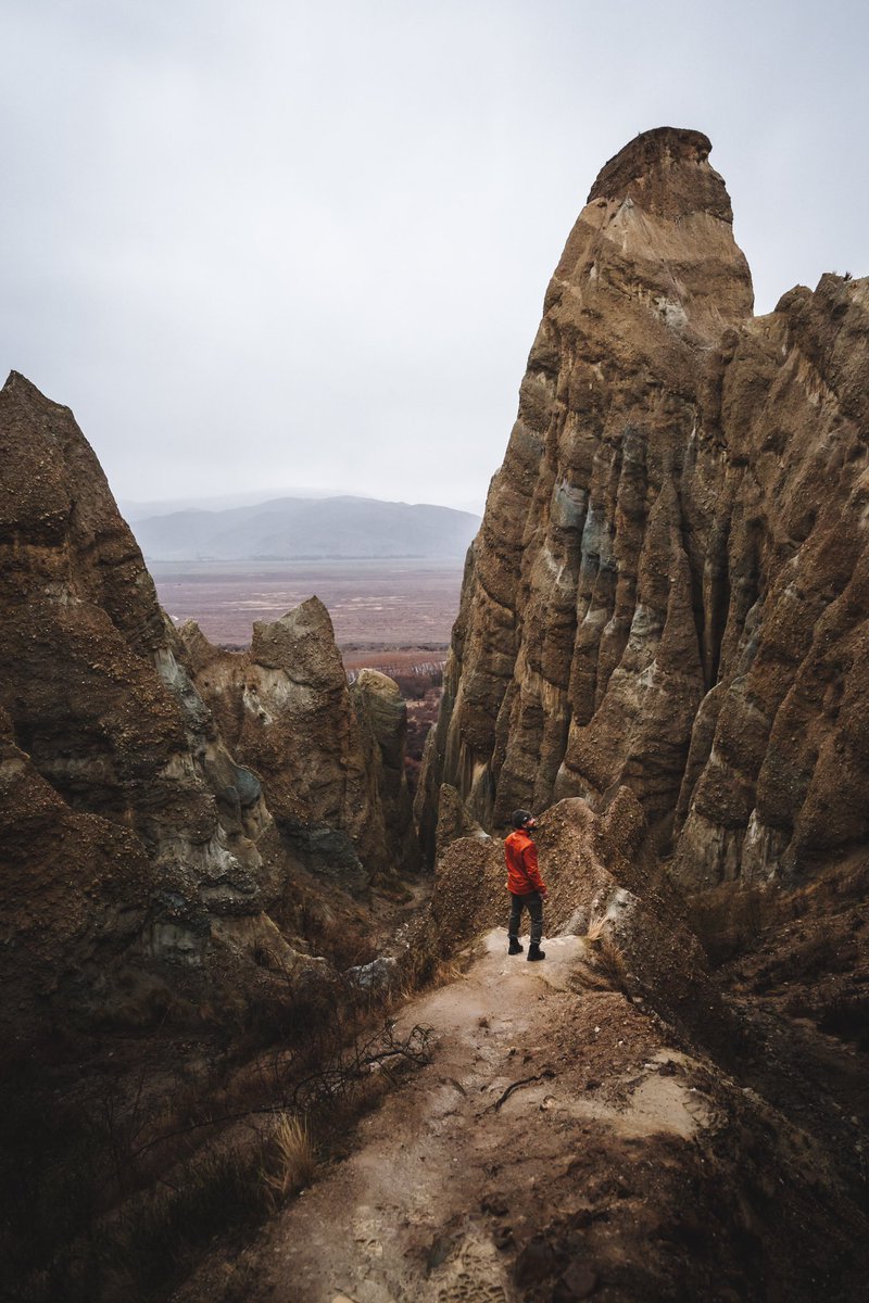 Scott_Howes's tweet image. The geological wonders that are Clay cliffs  @PureNewZealand #NewZealand #MoodyScenery #Adventure