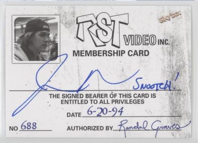 CardsCorey's tweet photo. This might be my coolest e-pack hit ever...inscription 👌 #Snootch @JayMewes https://t.co/knwmbFzrNi