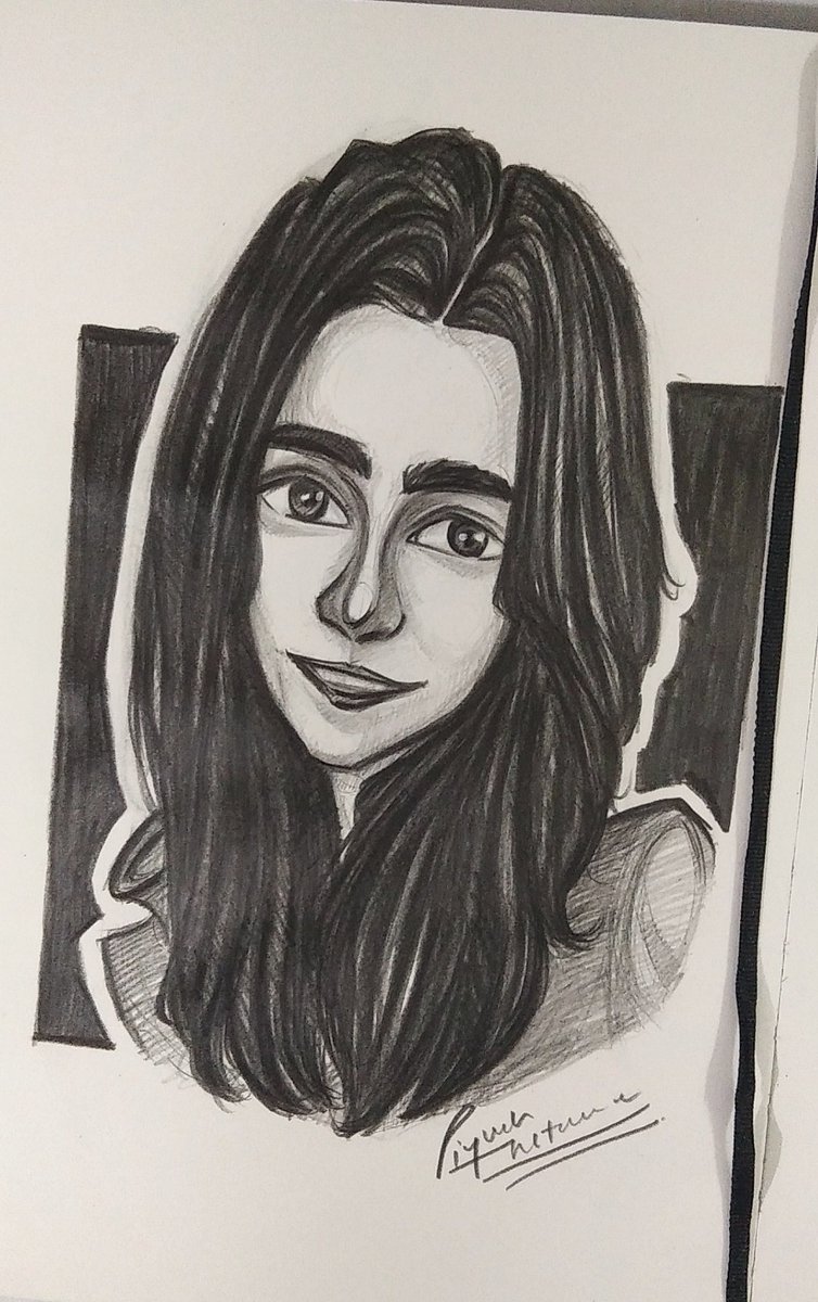 lokidraw's tweet photo. ✍🏻📓

#sketch #drawing #portrait #pencil #sketchbook #Pencildrawing https://t.co/ompIFd7pBo