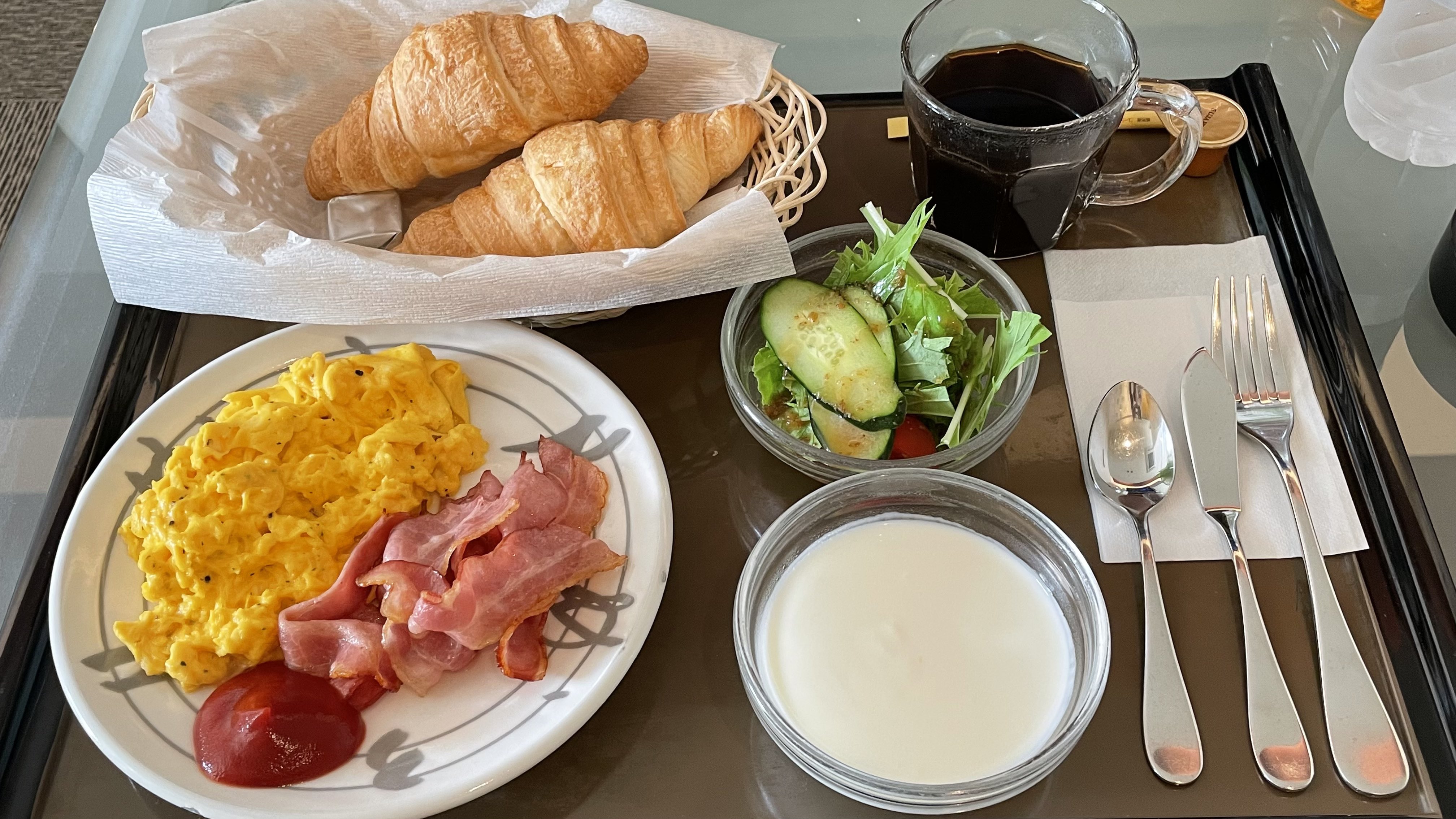 おいでよ名古屋 おいなご Na Twitteru ホテルファンタジスタは 宿泊すると朝食無料 量も結構しっかりあって大満足です T Co Oidjohxheu Twitter