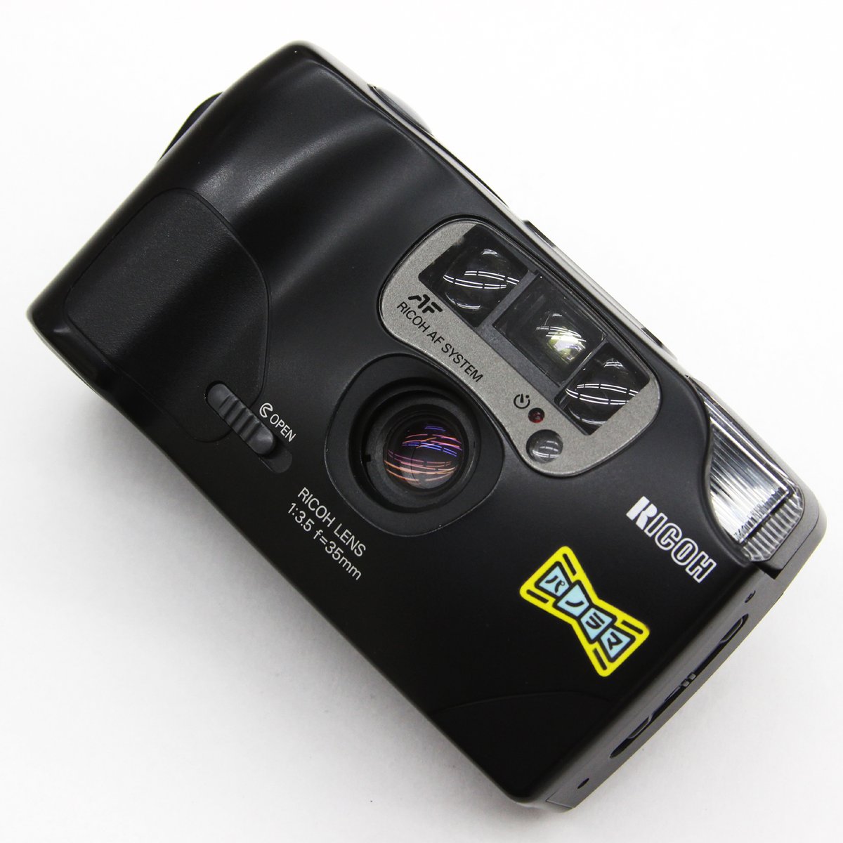 champcamera's tweet photo. 中古 RICOH FF-9s ¥6,900- By #青葉台
35ミリ単焦点を搭載したコンパクト!スイッチオンオフで簡単起動◎
縦にポップアップするフラッシュが可愛いです!
#フィルムカメラ #RICOH #FF9S
https://t.co/K0xyCmPPec https://t.co/yTdCYTZmAr