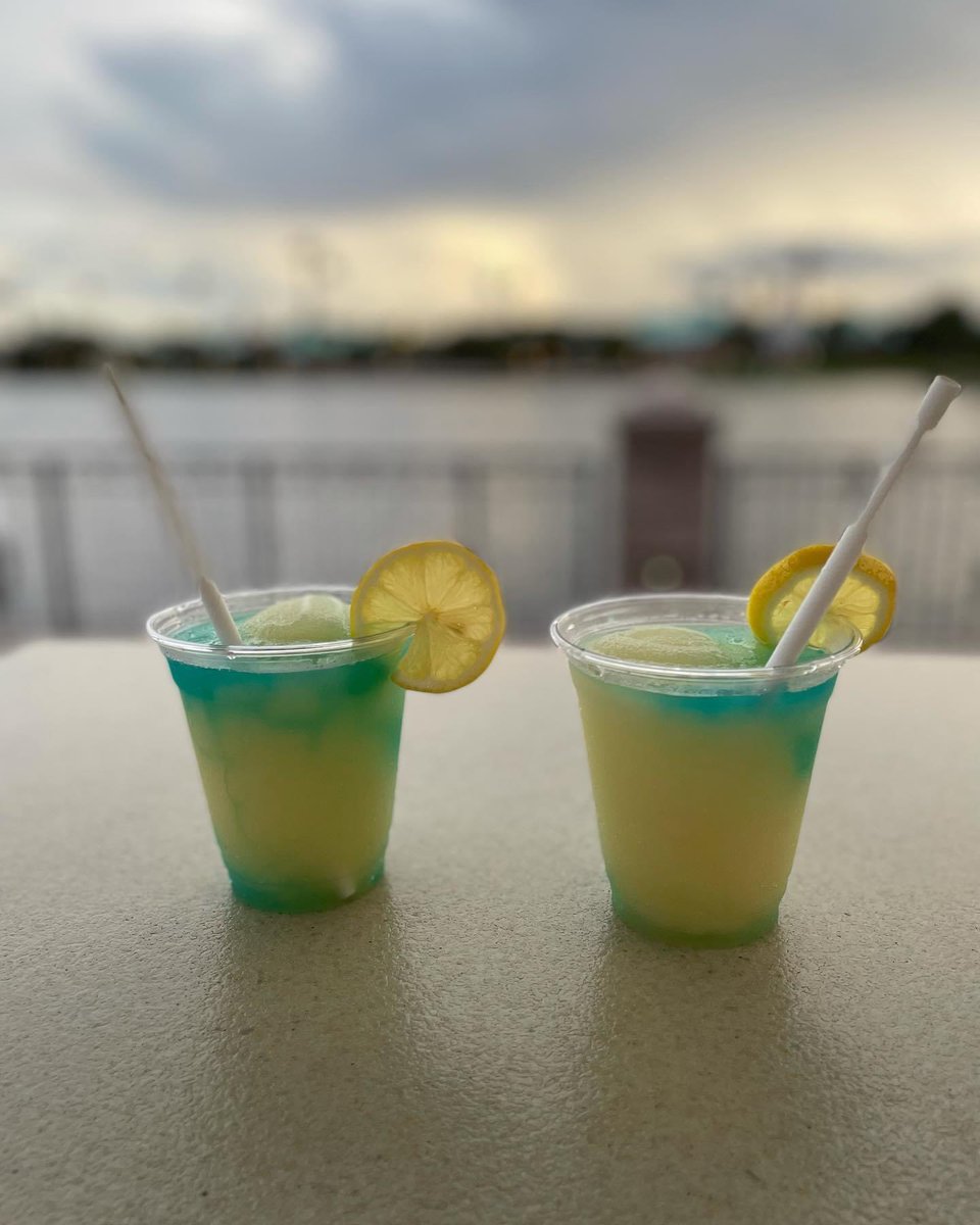 Michelle_OWDWT's tweet image. We found a new favorite spot - Bar Riva at Disney’s Riviera Resort!  Cheers to a wonderful Saturday night!  Have you been?🍷🌴 #disneysrivieraresort #disney #disneyworld #onlywdworldtravel