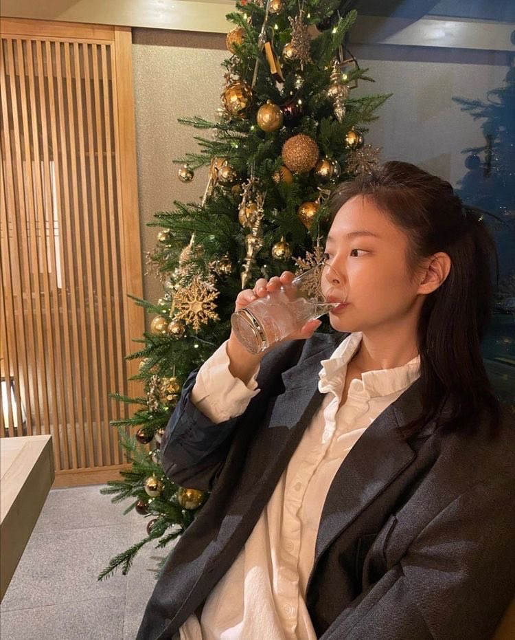 happy girlfriends day to the love of my life