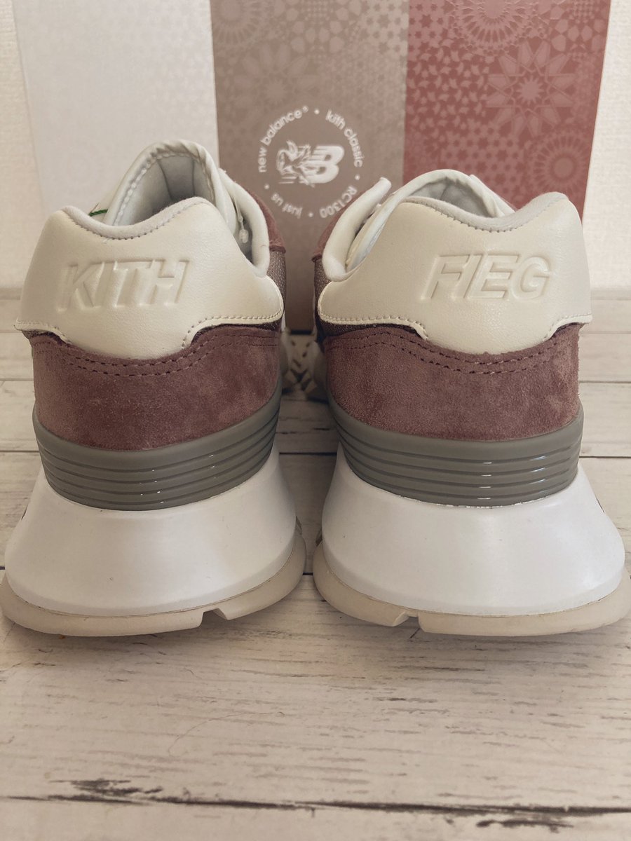 saki_no_room's tweet photo. stockXからやっと届きました✨
当初の相場だと関税はこんなものか…
今はだいぶ下がってますが、この色がkithらしくて満足です!
初の1300楽しみです🤗
#kith
#kithnewbalance https://t.co/6T3GNu0irS