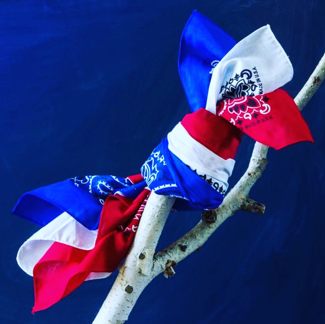 L’équipe de France 🐎 🇫🇷 a montré une fantastique volonté sur ce cross japonais.
Pas une faute aux obstacles .
Les tricolores gagnent 5 places et sont 3 ieme provisoire.
GBR est loin devant .@JO2020Tokyo_ 
<a href="/Eurosport_FR/">Eurosport France</a> <a href="/FFEquitation/">Fédération Française d'Équitation</a> @c_ollivier_rtl <a href="/Sport_RTL/">RTL_Sport</a>