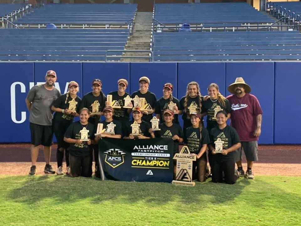 DRey6431's tweet photo. So proud of my oldest and her teammates as they won the Inaugural @thealliancefp Tier 2 18U National Championship! @victoriarey2022 Congratulations! You are a National Champion and nobody can ever take that away from you!!! 🥎💪🏼💯🎊🏆#batbusters #TheAllianceFastpitch https://t.co/NSDq5x2qJF