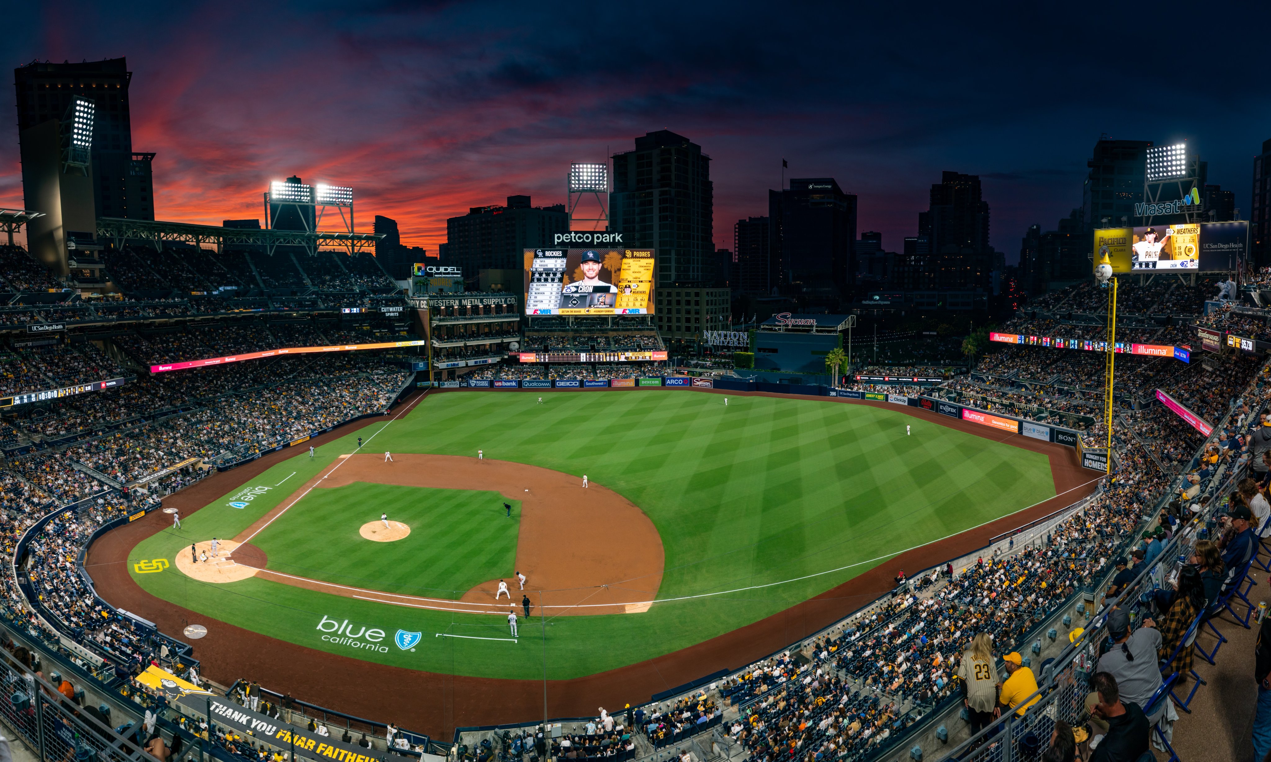 Petco Park on X: September baseball skies 😍🤌