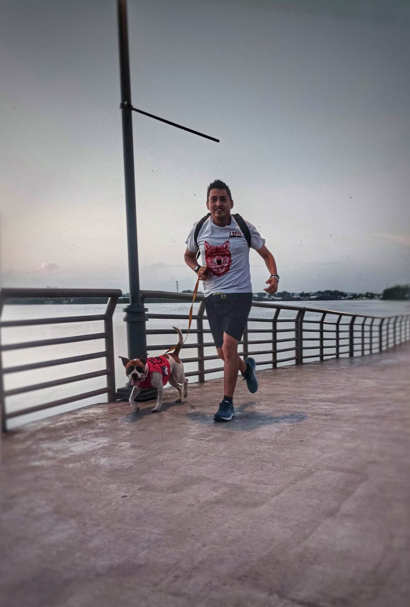 PakoAlfredoVal1's tweet photo. RONDA, en carrera 5k virtual  con tiempo de 0:31:23 en ayuda a fundación ADOPTA MONTERREY,  la cual recaudo fondos logrando el objetivo, muchas carreras así estaremos listos para apoyar a los amigos de 4 patas🐶🐺🏃‍♂️
 @LobosTampico 
@AdoptaMonterrey https://t.co/Qd1djsJM2G