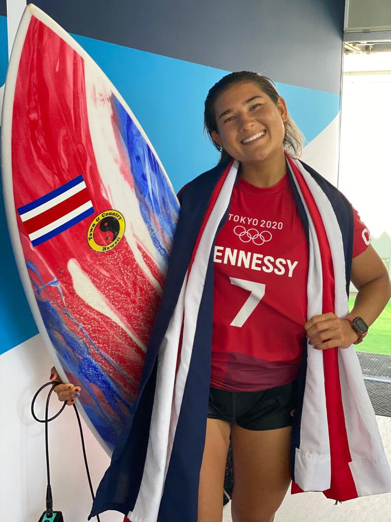 Solo 4 costarricenses han logrado terminar en el Top-5 de los Juegos Olímpicos: Claudia Poll, Sylvia Poll, BRISA HENNESSY y KENNETH TENCIO. 😍👏🏽❤️