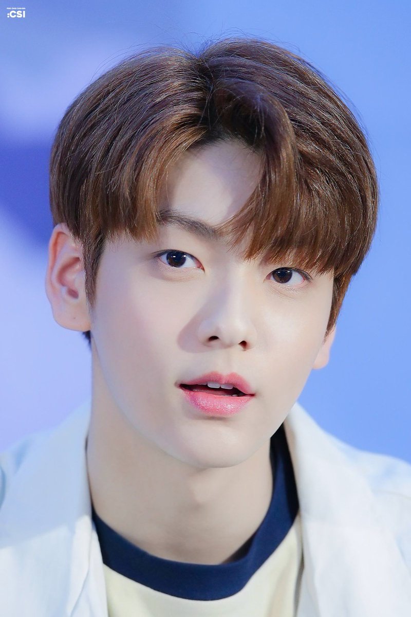 чхве су бин тхт. чхве субин. Txt группа енджун. кпоп группа txt. тхт корейская группа.