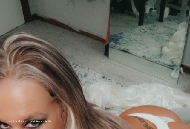 I just posted one new photo on #realloyalfans. Take a look here: https://t.co/xDQiZ3Pzie https://t.c<a href="/tag/realloyalfans"class="tags">#realloyalfans</a>
