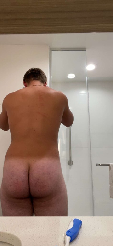 Straightboyass's tweet photo. https://t.co/kxd4MpgIbG