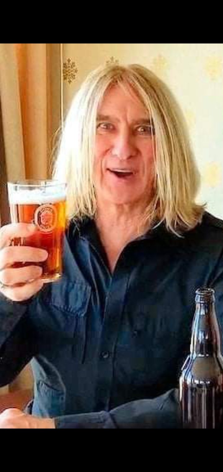 Happy Birthday Joe Elliott     credit to owner 