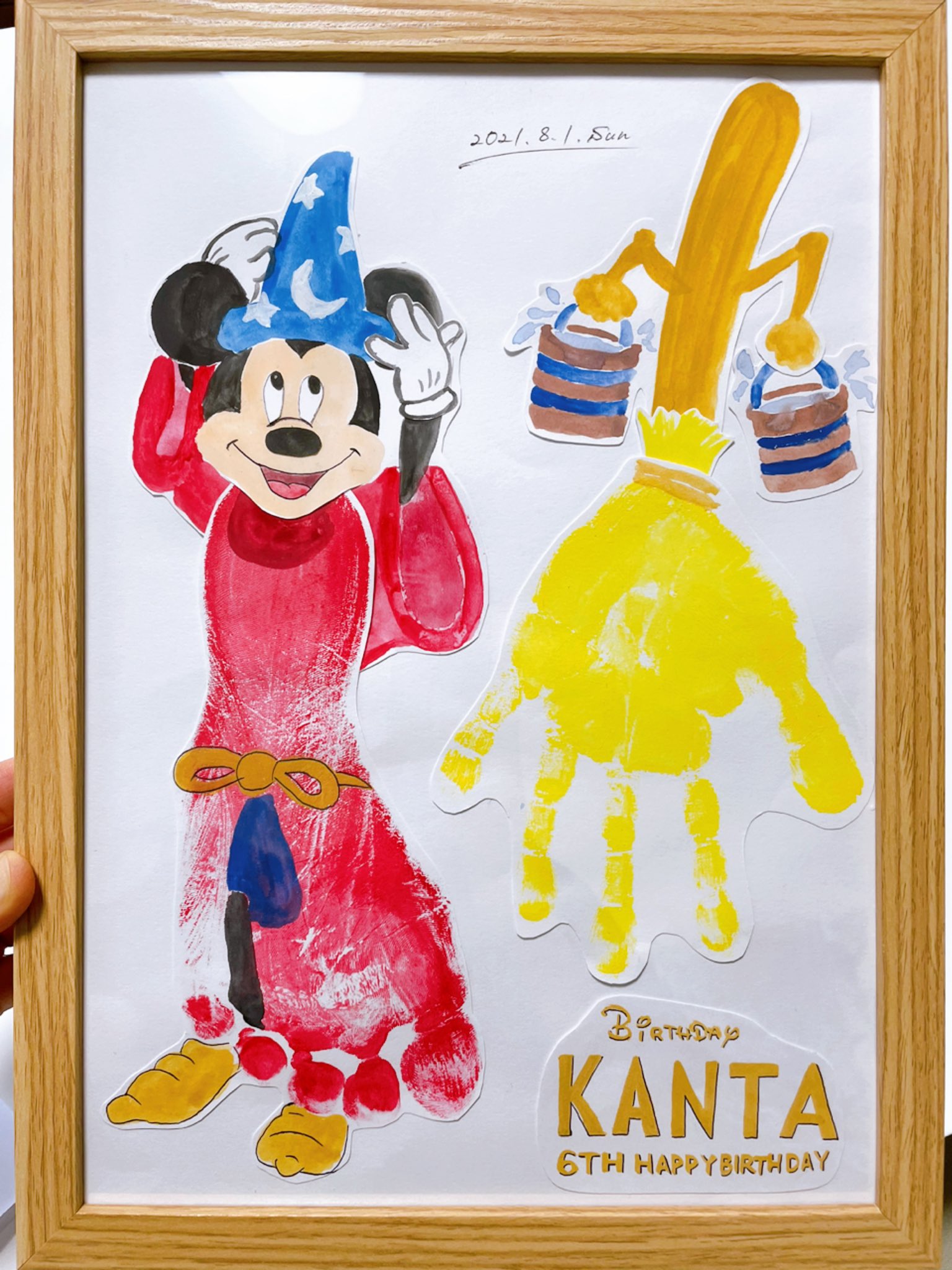 りえ 今年も無事6歳を迎える事ができました 今年はファンタジア 手形足形アート ディズニー ディズニーアート T Co 2dfl09ybmq Twitter