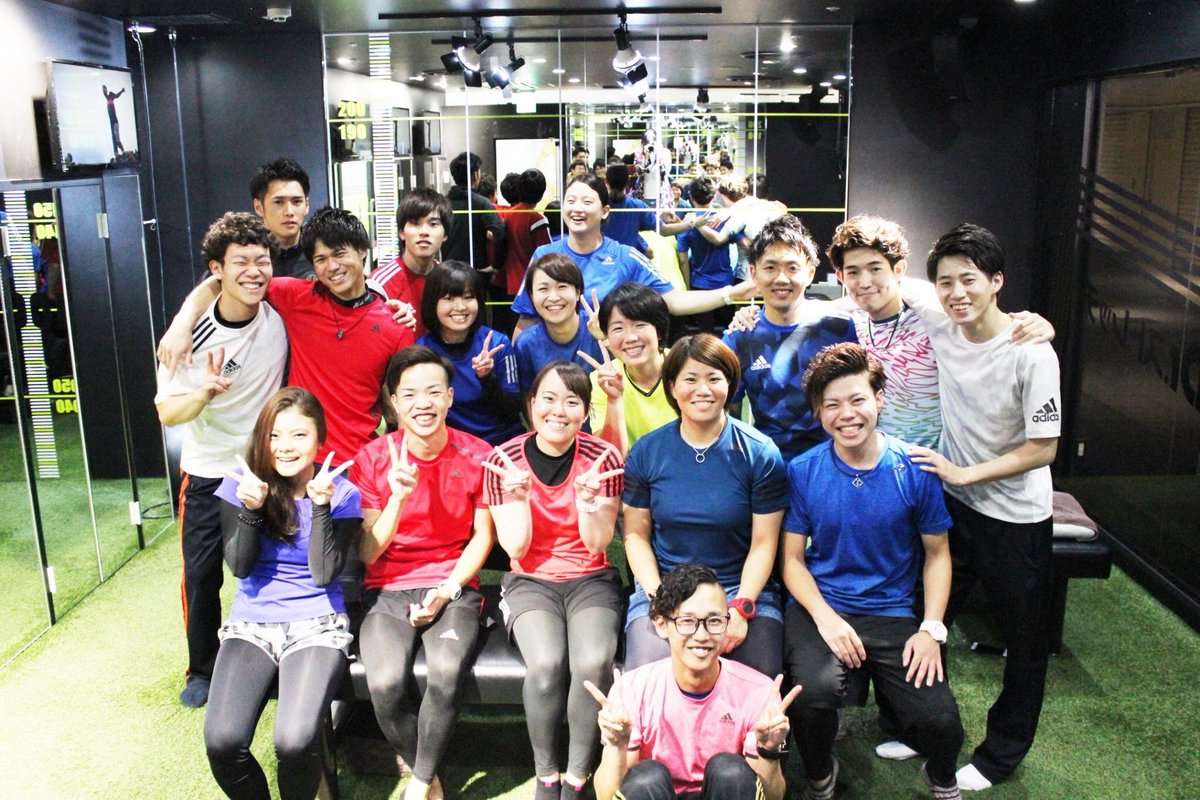 ds_recruit's tweet photo. "ストレッチトレーナー"の仕事ってどんな仕事だと思いますか？

ストレッチを通してどんな未来が待ってるのか？

そんな仕事内容がわかる情報をこちらから発信していきます！

お楽しみに☺️

公式Instagramもチェック！
https://t.co/NRS0LLlCB0

#ドクターストレッチ #フュービック　#22新卒 #就活 https://t.co/7Upn6rH28s