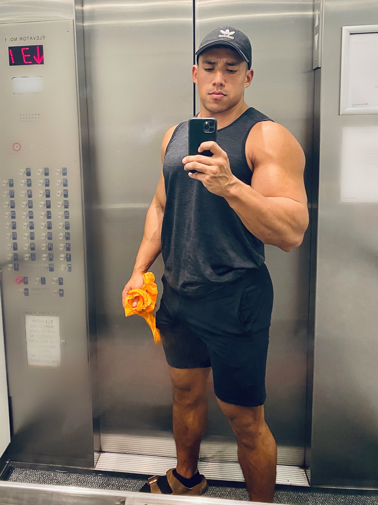 knitflexxxandchill on Twitter: