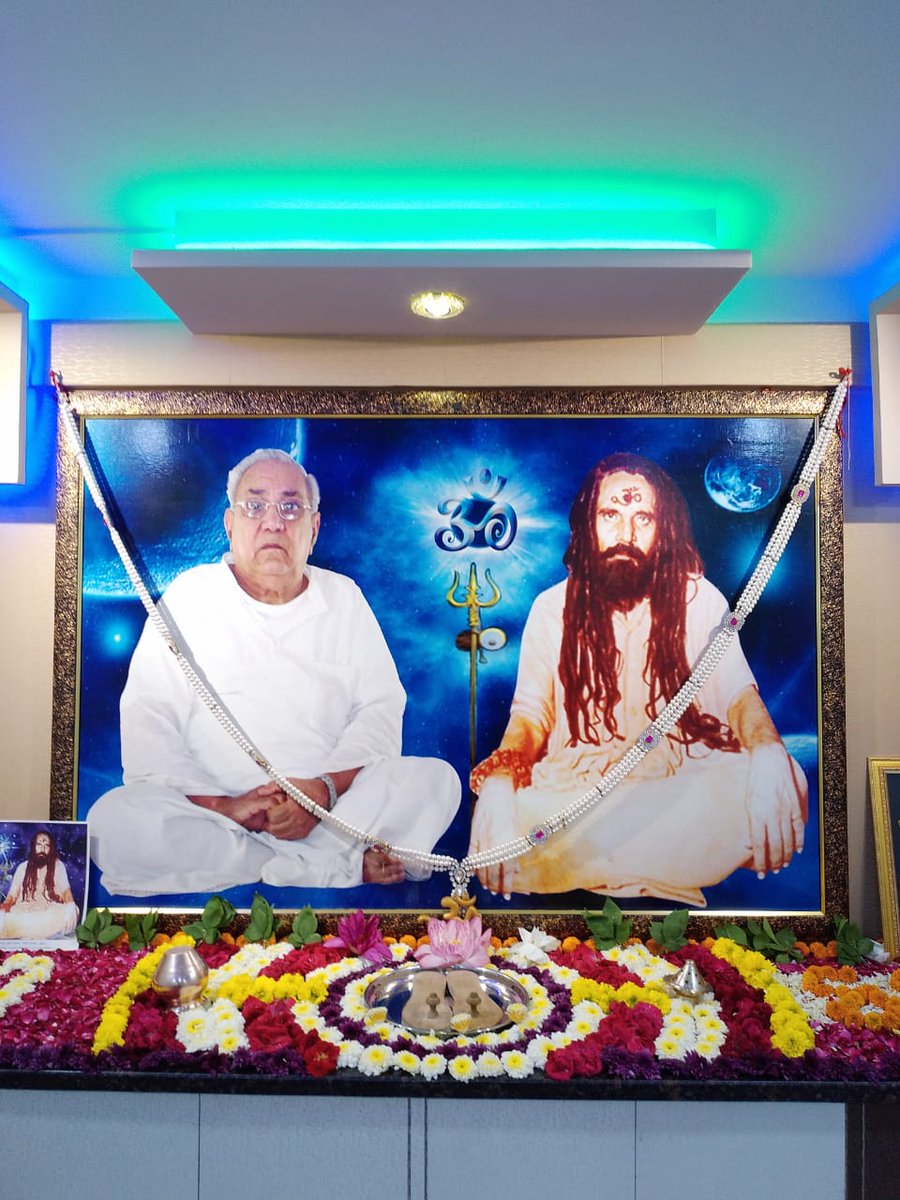 ये एक सिद्ध योग है जो आज तक पूर्ण रूप से प्रकट नहीं हुआ 
समर्थ सदगुरु देव और बाबा गंगाई नाथ जी आशीर्वाद से हमारे सामने आया है ।
एक बार इसे करके देखे ,🙏🙏🙏