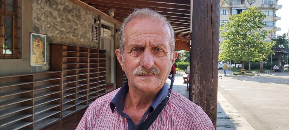 Artvin'in Arhavi ilçesindeki selde hasar gören otomobili için kendisine 26 bin 500 lira ödenen 71 yaşındaki Hüseyin Şentürk, tamirden sonra elinde kalan 21 bin 500 lirayı devlete iade etti.

Hüseyin emmi, Allah senden razı olsun.