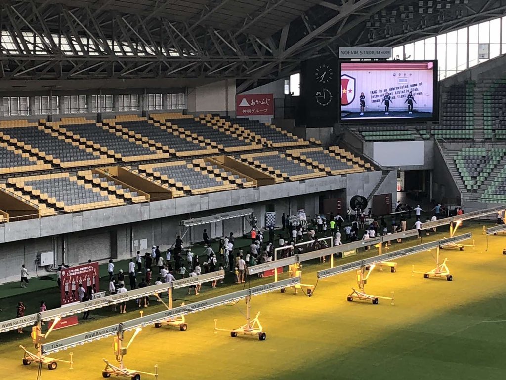 Inac神戸レオネッサ公式 S Tweet 今朝から始まったノエスタラジオ体操 ヴィッセル神戸 の選手の皆さんと共に 成宮唯 伊藤美紀 守屋都弥 の3選手もスクリーンに登場しています 近隣の皆さま ぜひご参加してみて下さい ノエスタ Trendsmap