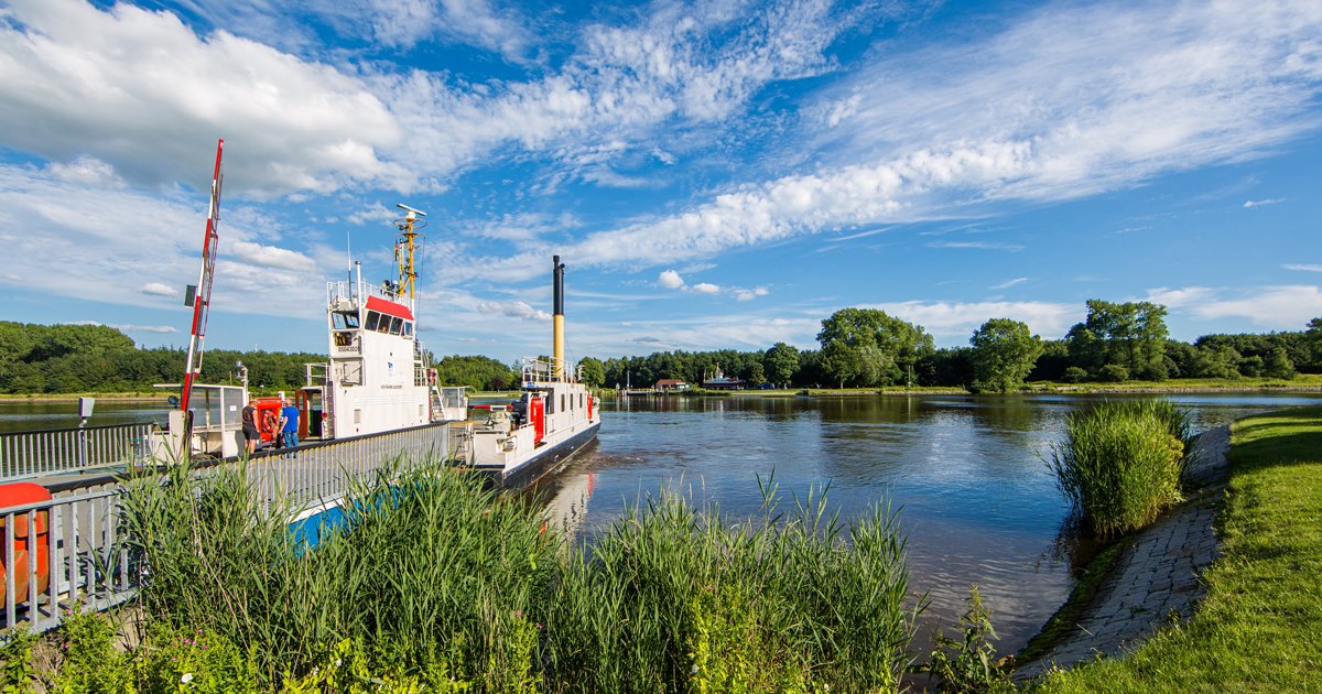 Nächster #Monat - nächstes #Kalenderblatt im Jahr 2021📅

Dieses Bild sollte nun deinen #Westküstenkalender schmücken. #Fotograf ist Bernd Kupper. Er hat sein Foto "Fährmann-höl-over" genannt.😊