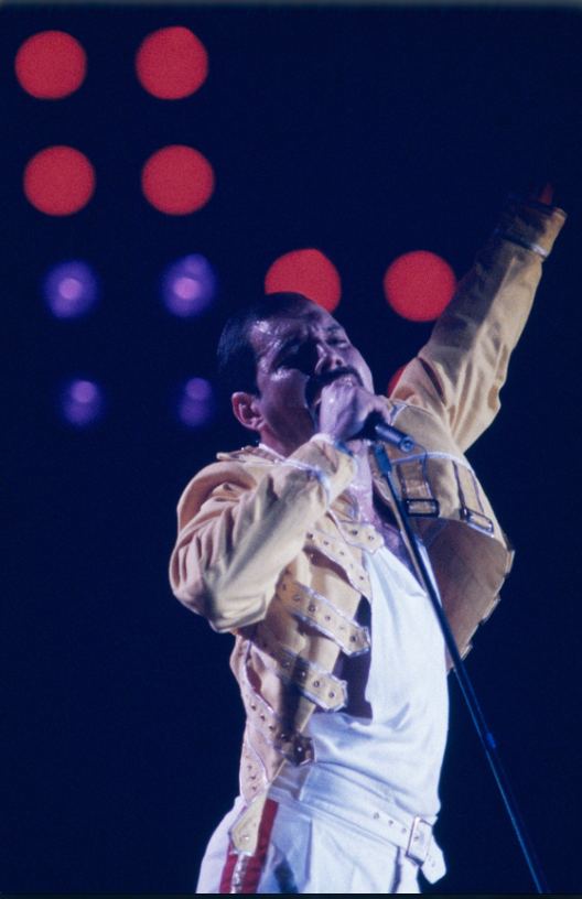 Jordi Sierra i Fabra i Fundació Sierra i Fabra tweet media