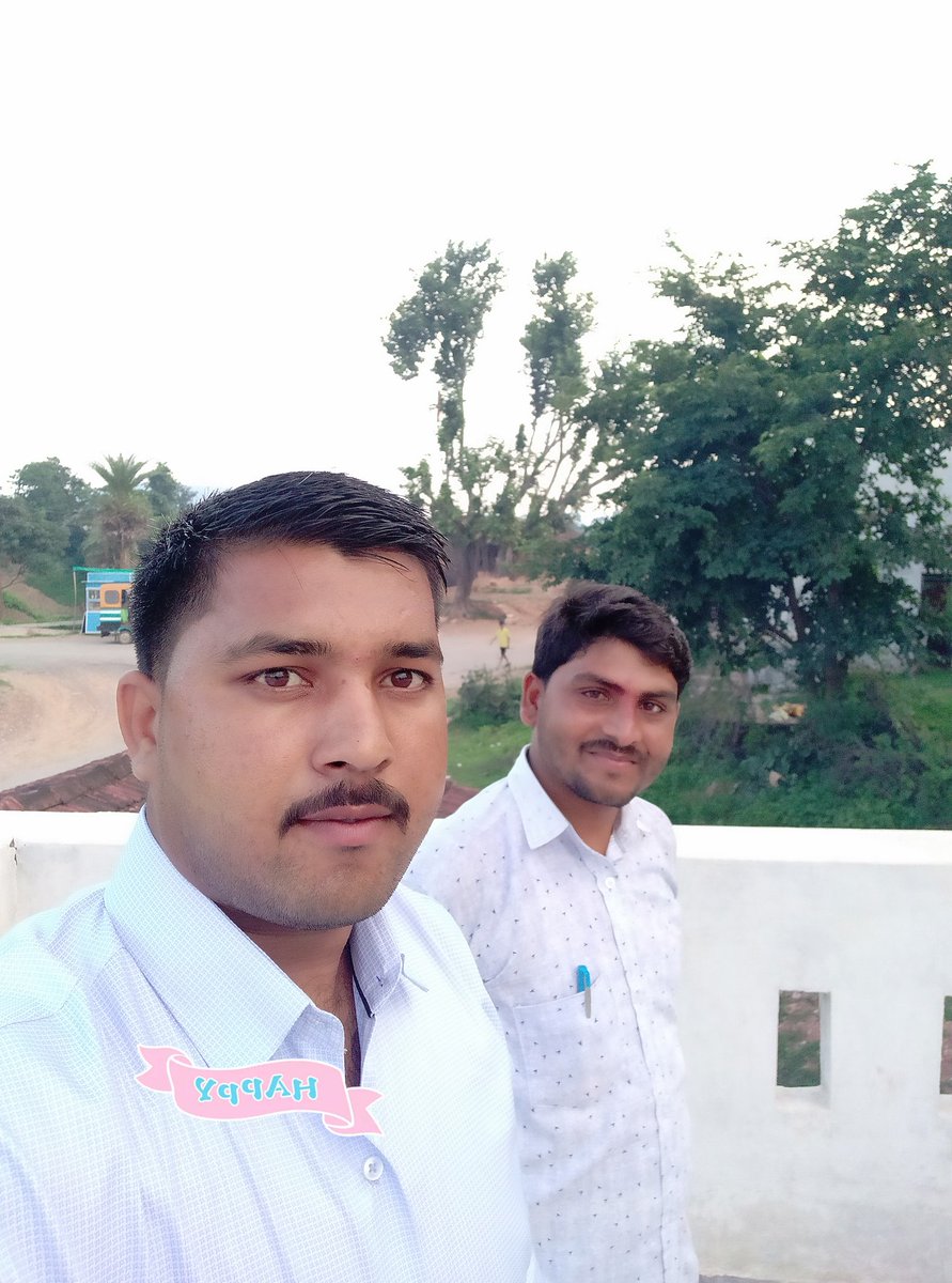Kailash64842620's tweet photo. @RAKESHK42385459 
Happy Birthday Sir https://t.co/2VfSMGEsUv
