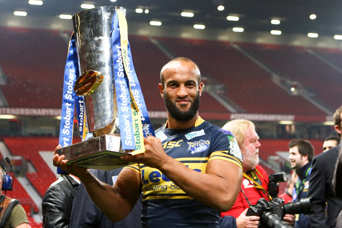 leedsrhinos's tweet photo. Happy 40th Birthday to Rhinos legend and one of Yorkshire's finest - Jamie Jones-Buchanan! 🎂
#YorkshireDay https://t.co/OVlqt5sINx