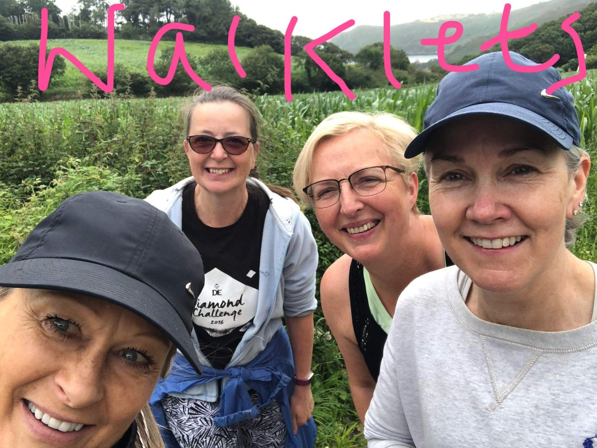 DidiAhier's tweet photo. 26km run with the fab Jersey Joggers. Saw a  bee 🐝house 🏡 which was a work of art. Had a fall so hobbled home
Got lost and Mr A steered me in the right direction. Have a few wounds but feeling good.#loverunning in #jerseyci #doitfordurrell https://t.co/Gk6PmuLspU