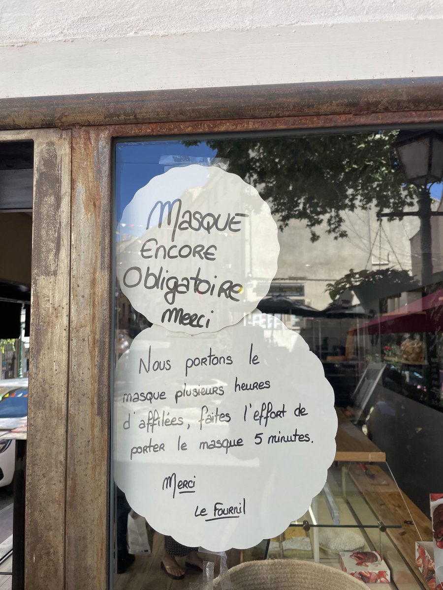 ElsaBembaron's tweet photo. J’aime beaucoup le petit mot des boulangers … https://t.co/Bq2bfNUxyA