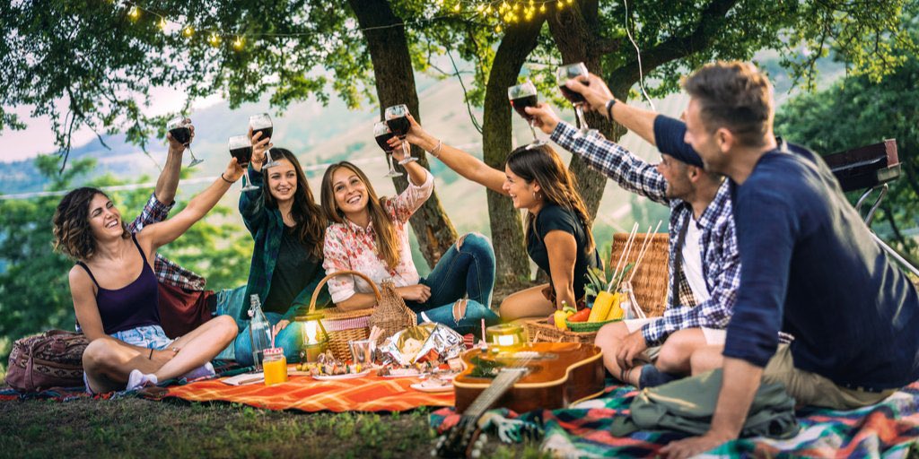 AffordableCS's tweet image. Wine Tour?
Our wine tour experiences are memorable to let you feel the real value for your money. You won’t get our kind of tours at better prices elsewhere!🍷
#affordablechauffeur 
#affordablewinetour
#affordablewinetours