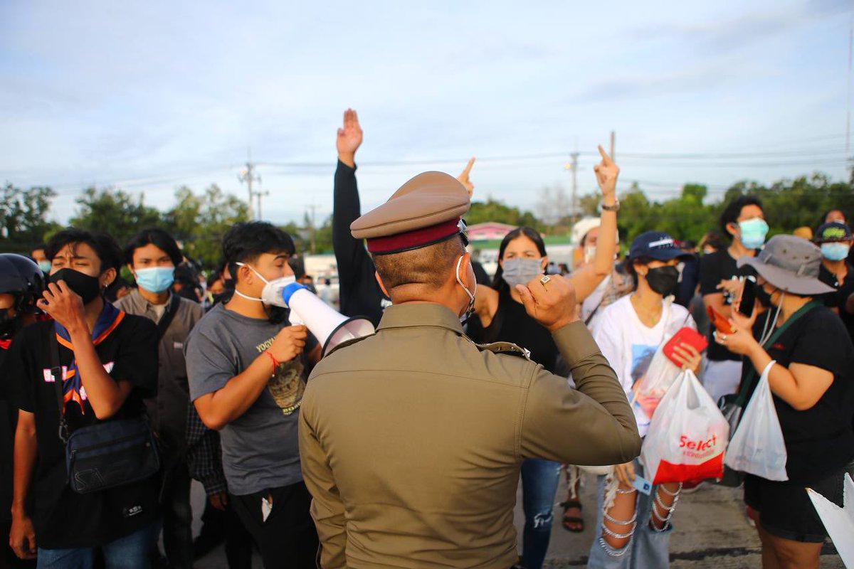 iLawFX #นิรโทษกรรมประชาชน tweet media