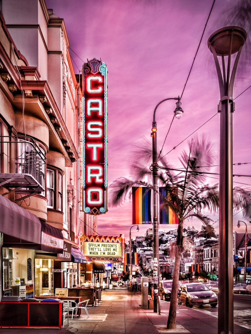 AmbientLightUK's tweet photo. "Castro" - The famous Castro Theatre in the Castro district of San Francisco - more San Francisco photography at https://t.co/PDp7mkZu4y https://t.co/QvVTUoHgG3
