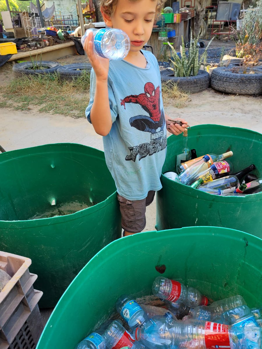AlkemySolution's tweet photo. THANK YOU to everyone who participated in Plastic Free July.
Our world is a precious place and its up to every one of us to make an effort to preserve it and keep it safe. We hope the changes you have made throughout July will stay with you and continue to make a difference! https://t.co/x9fFM5exZX