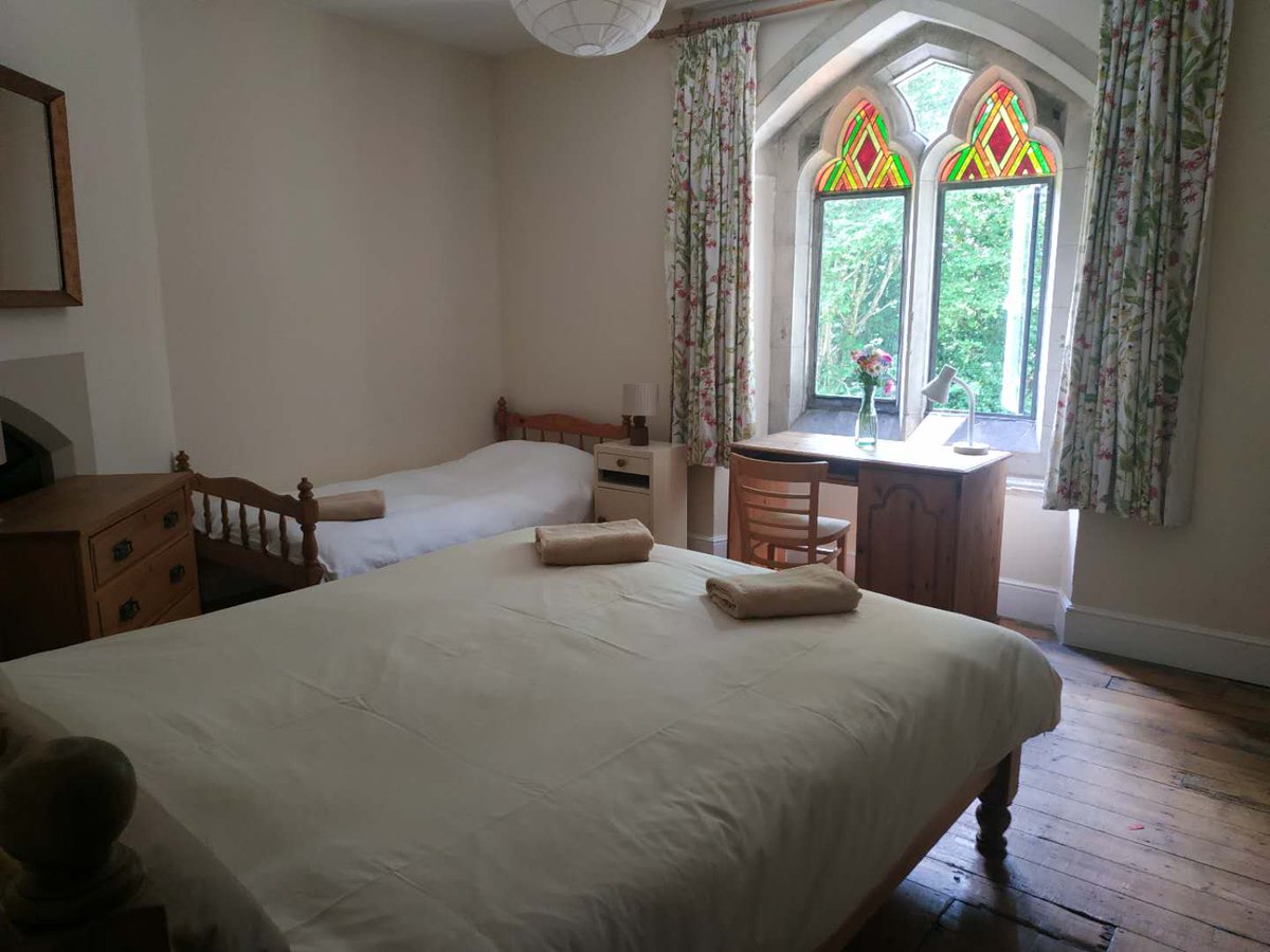 We've got space for B&amp;B this week. Get in touch if you'd like to stay with us.