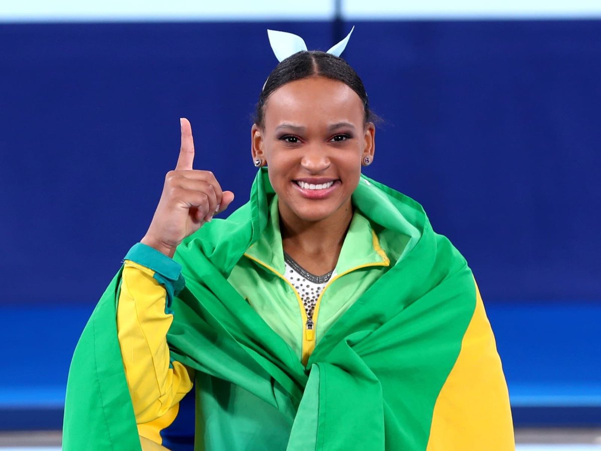 GRESMIPM's tweet photo. 🎵 Se a vida é uma aquarela, Vi em ti a cor mais bela pelos palcos a brilhar
ESSA NEGAAAAAAA TEM PODER 🎵
📸Jonne Roniz/COB
@timebrasil https://t.co/vKFOcDpKDV