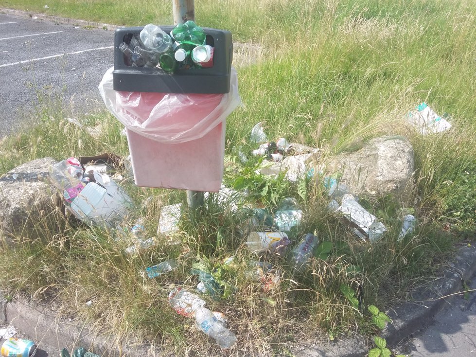 Latest from Plastic Free Swindon about the neglect of the Oasis site. Thanks to the Parish Council for taking some action #Swindon #PlasticFreeJuly <a href="/SaveOasis/">Save Oasis Swindon 🏊‍♂️ - Pool, Slides & Hall</a> plasticfreeswindon.org/activities/kee…