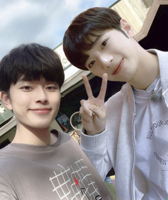 แปะ #หลินโฮ