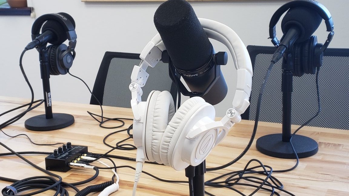 ⚠️⚠️Do you have video or audio recordings you want to be transcribed? 🎧⚠️⚠️

Do you have videos you would want closed-captioned or open captioned ? 📺

✔️Then I am just the right plug🔌 you need.

#videos #transcribing #closedcaptioning #audio #opencaptions