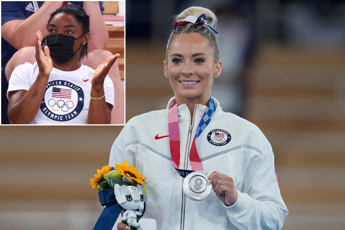 MyKayla Skinner steps up in Simone Biles' absence with silver finish